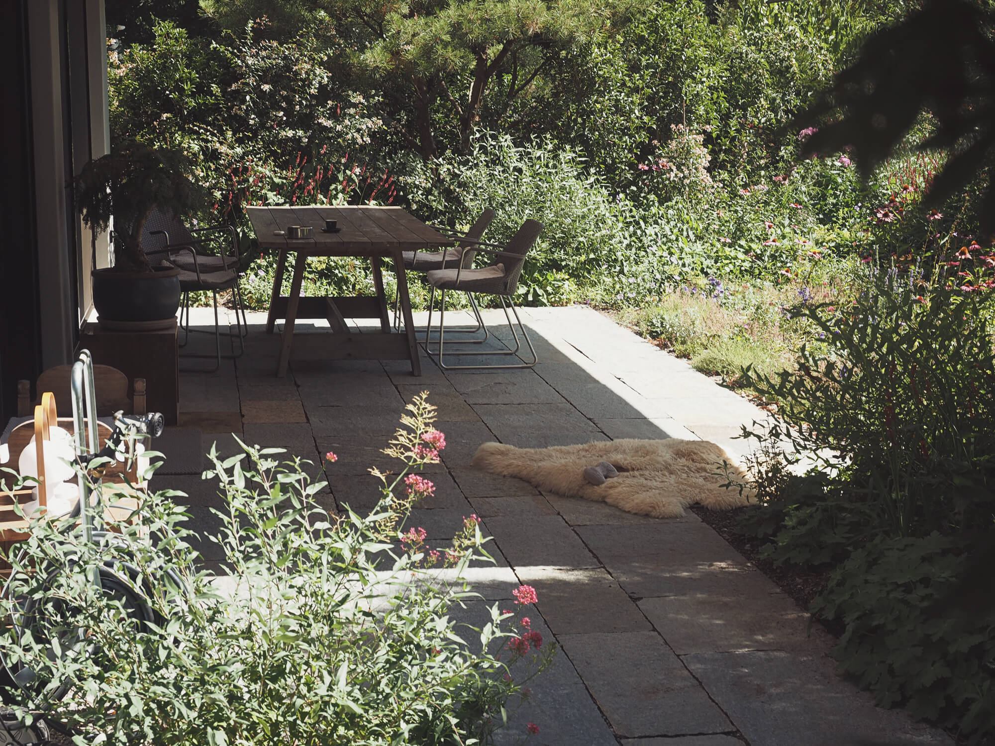 sitzplatz-terrasse-luserna