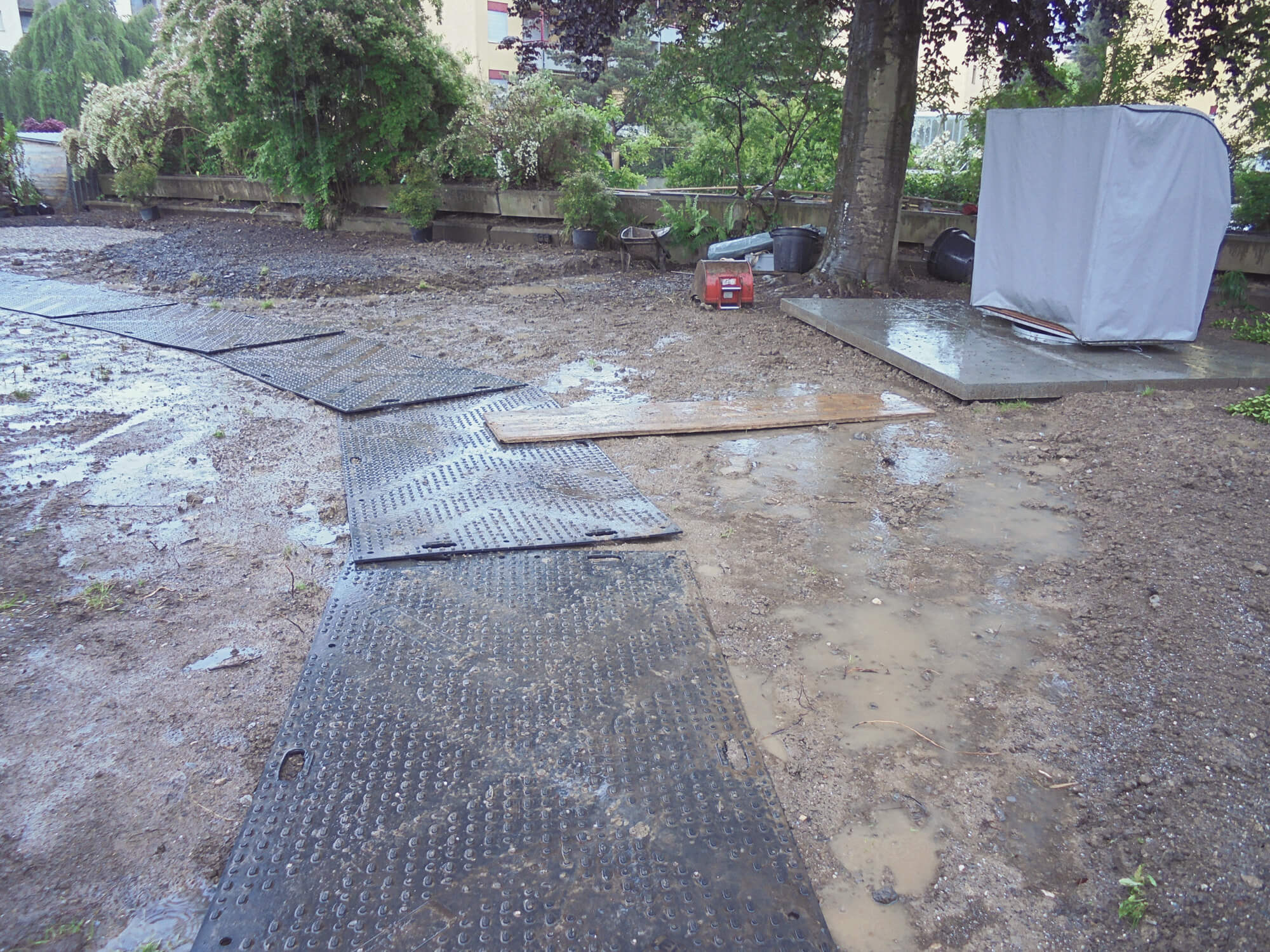 einrichtung-baustelle-schutzmatten